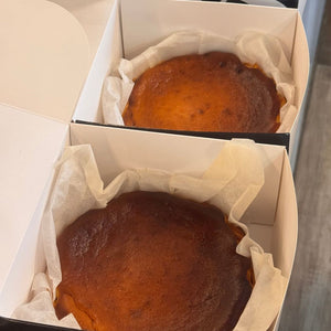 Tarta de Queso Vasca Bastardos (10 porciones)